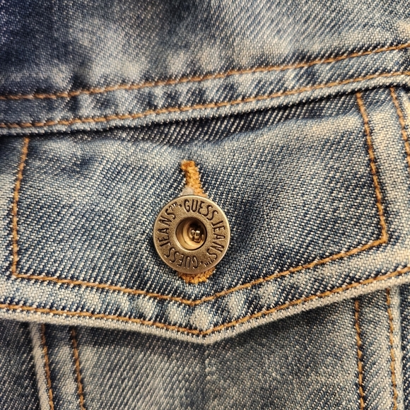 GUESS Denim Jean Jacket - Picture 8 of 13